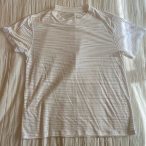 Brand new lululemon All Yours Tee mesh white sz 4